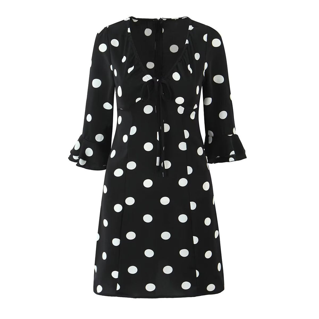 Robe à pois rétro française, à la fois tendance et décontractée