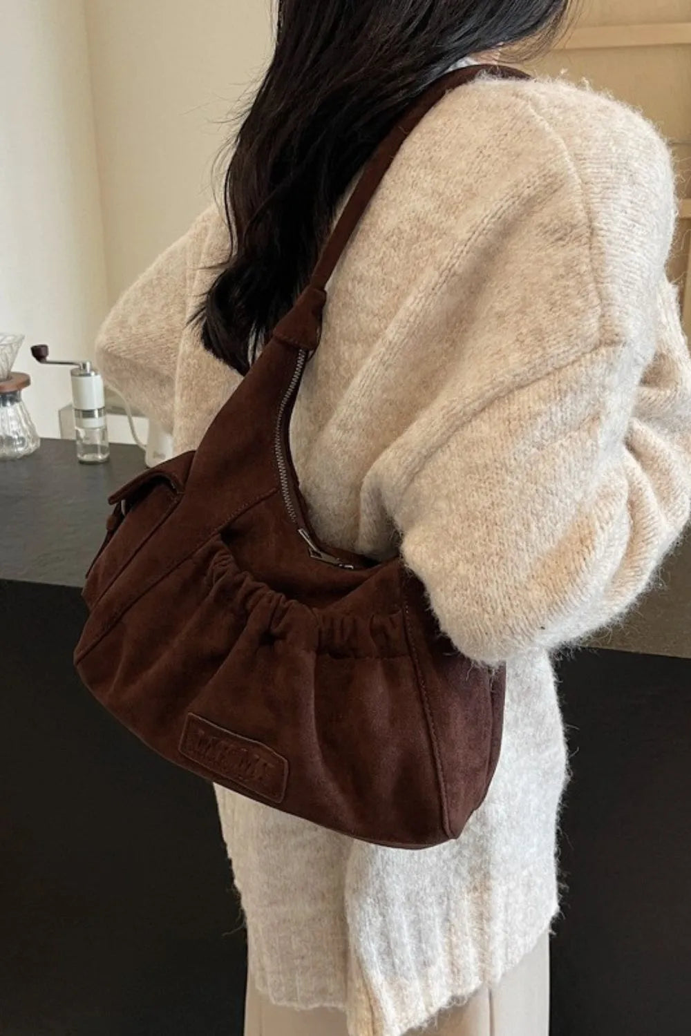 Sac à main en daim froncé avec fermeture éclair