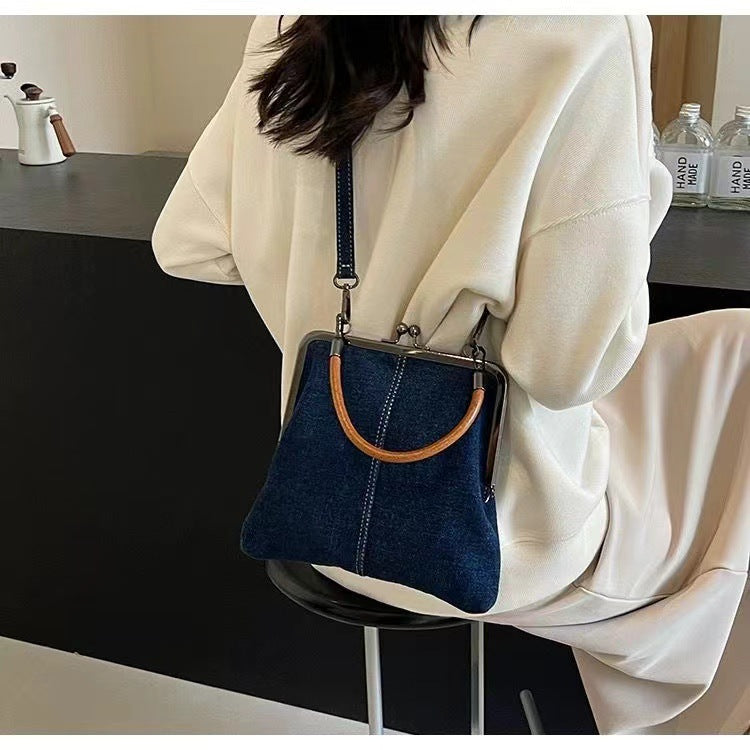 Sac à main avec bandoulière en denim fait main