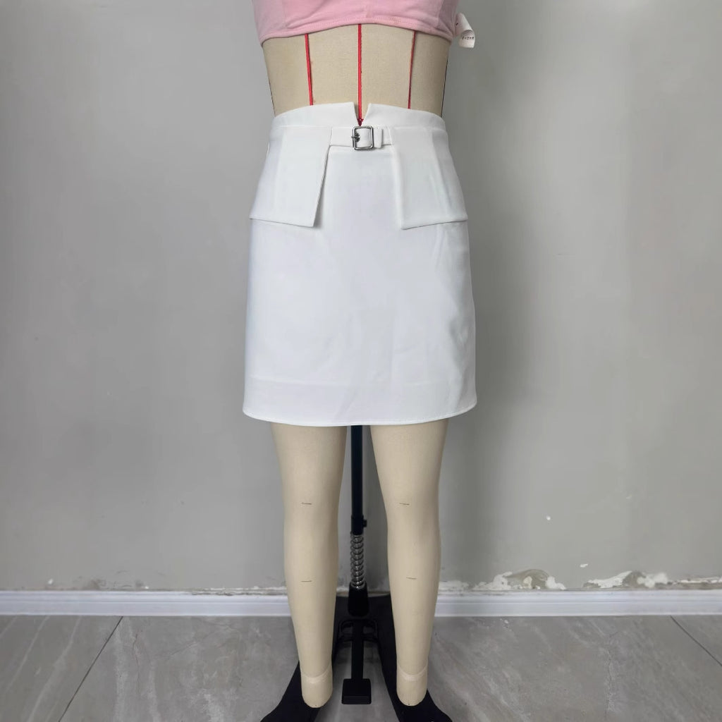 Jupe courte trapèze taille haute, blanc avec doublure ou noir sans doublure