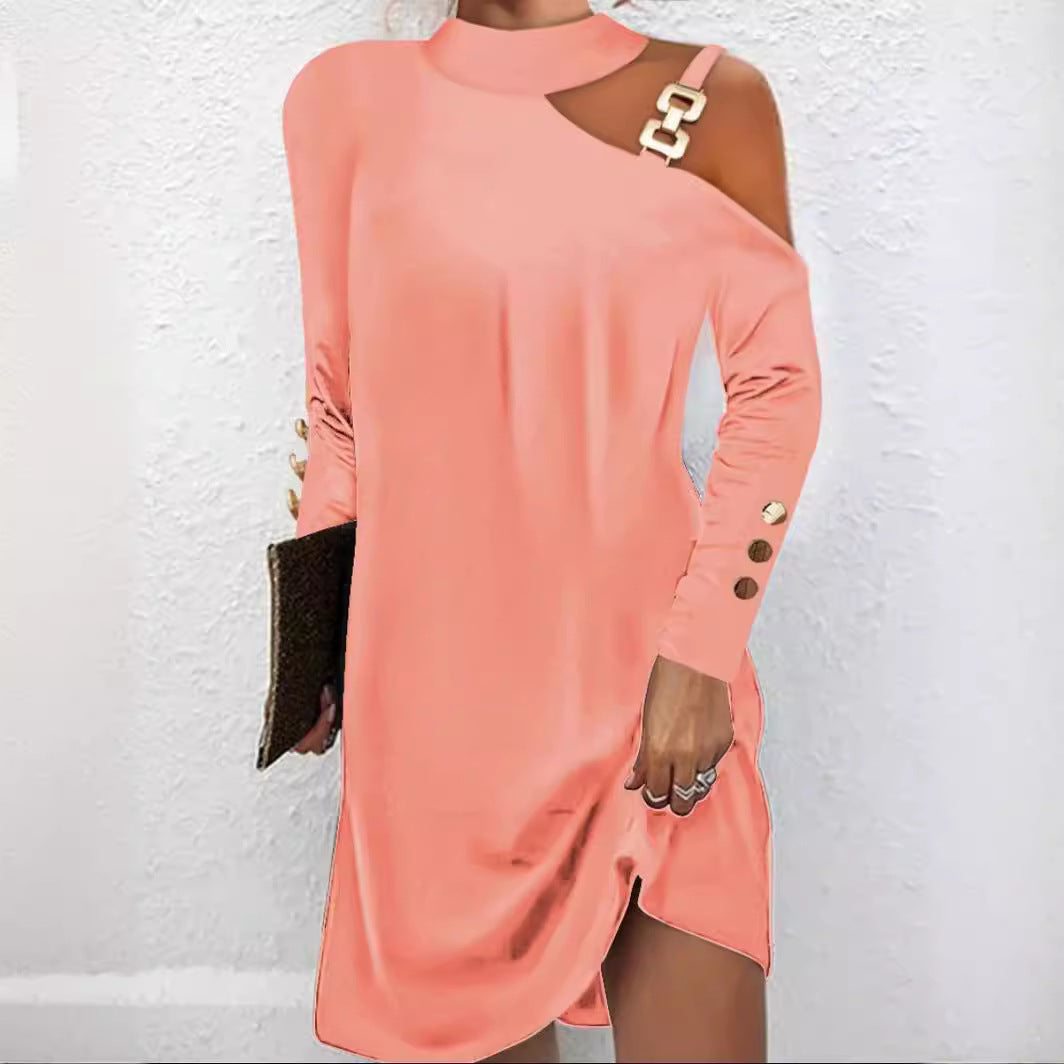 Robe à boutons et bretelles simples