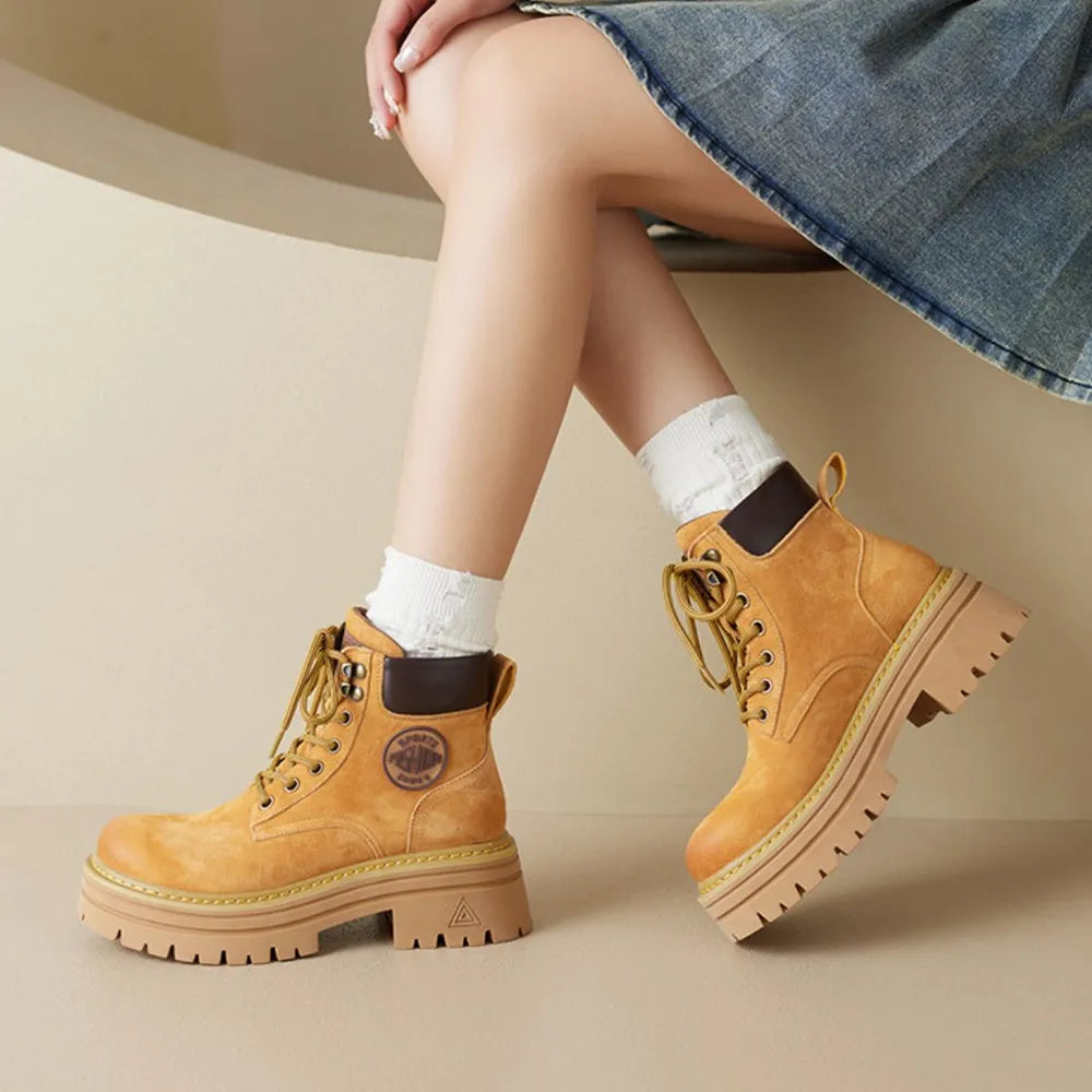 Bottes à lacets à plateforme et bout rond