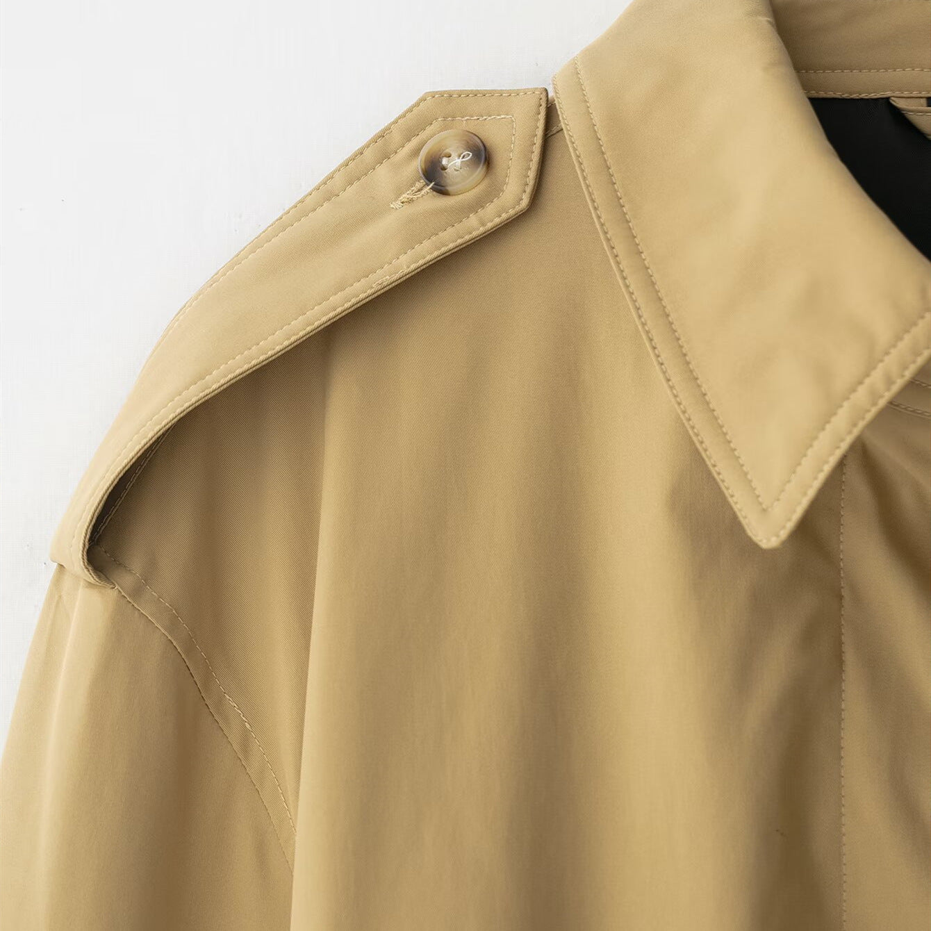 Veste coupe-vent style urbain à ceinture cousue