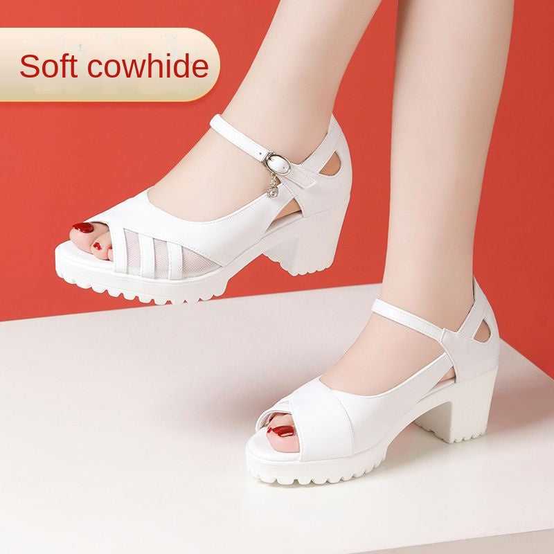 Sandales blanc ou noir  à talon bas et haut (6/8cm), en cuir véritable à l'exception du daim de vachette