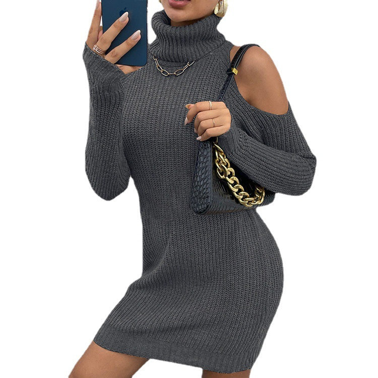 Robe moulante mi-longue en maille col montant, nouvelle collection