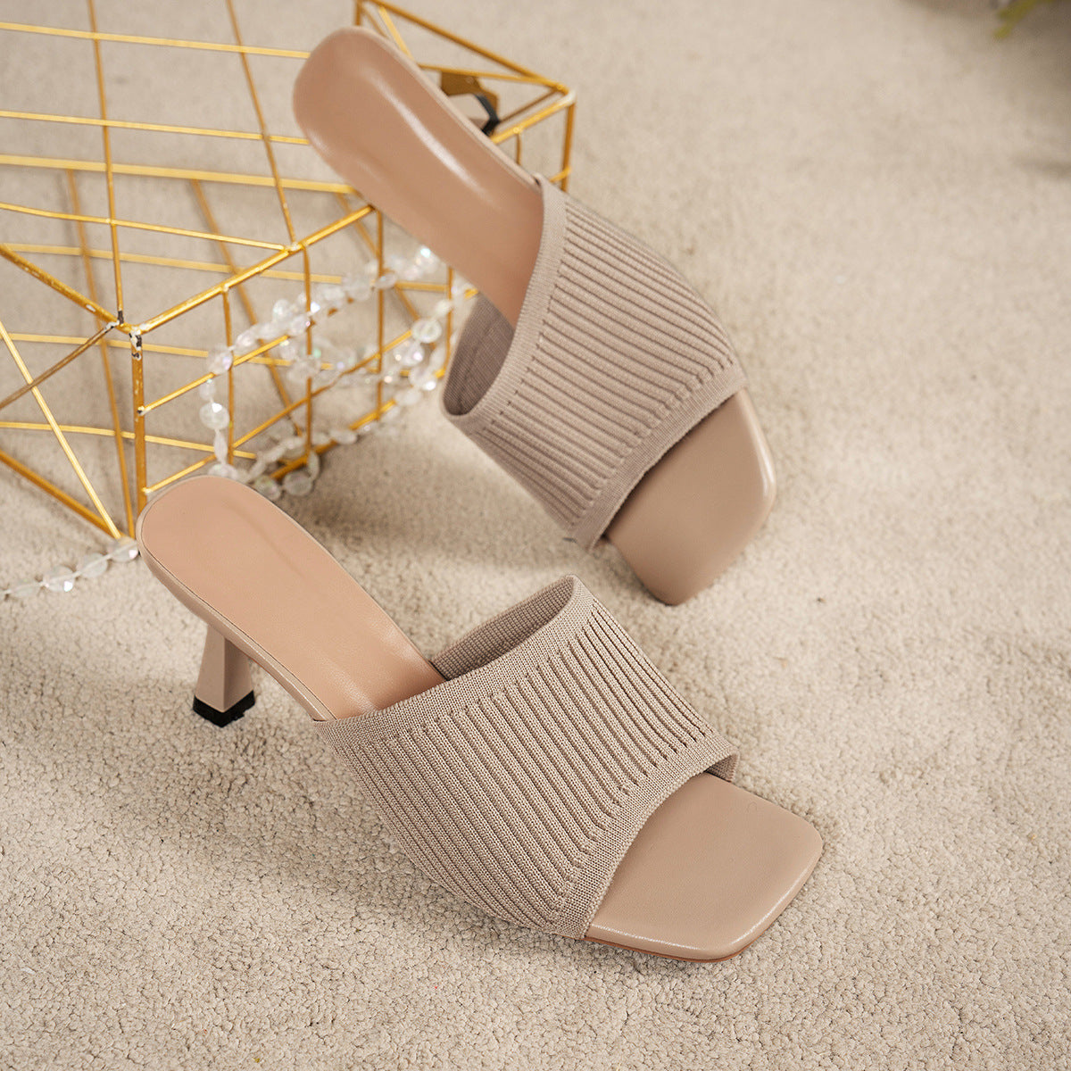 Sandales à talons hauts, grande taille (35-43), style européen / américain, couleur unie en maille, bout carré, talon épais