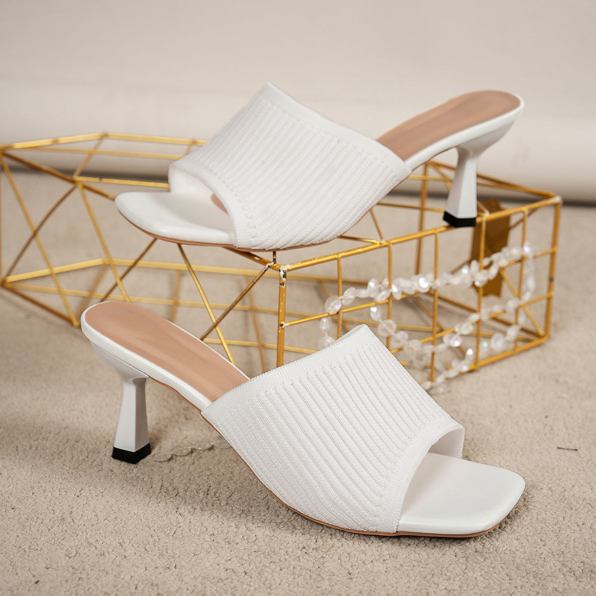 Sandales à talons hauts, grande taille (35-43), style européen / américain, couleur unie en maille, bout carré, talon épais