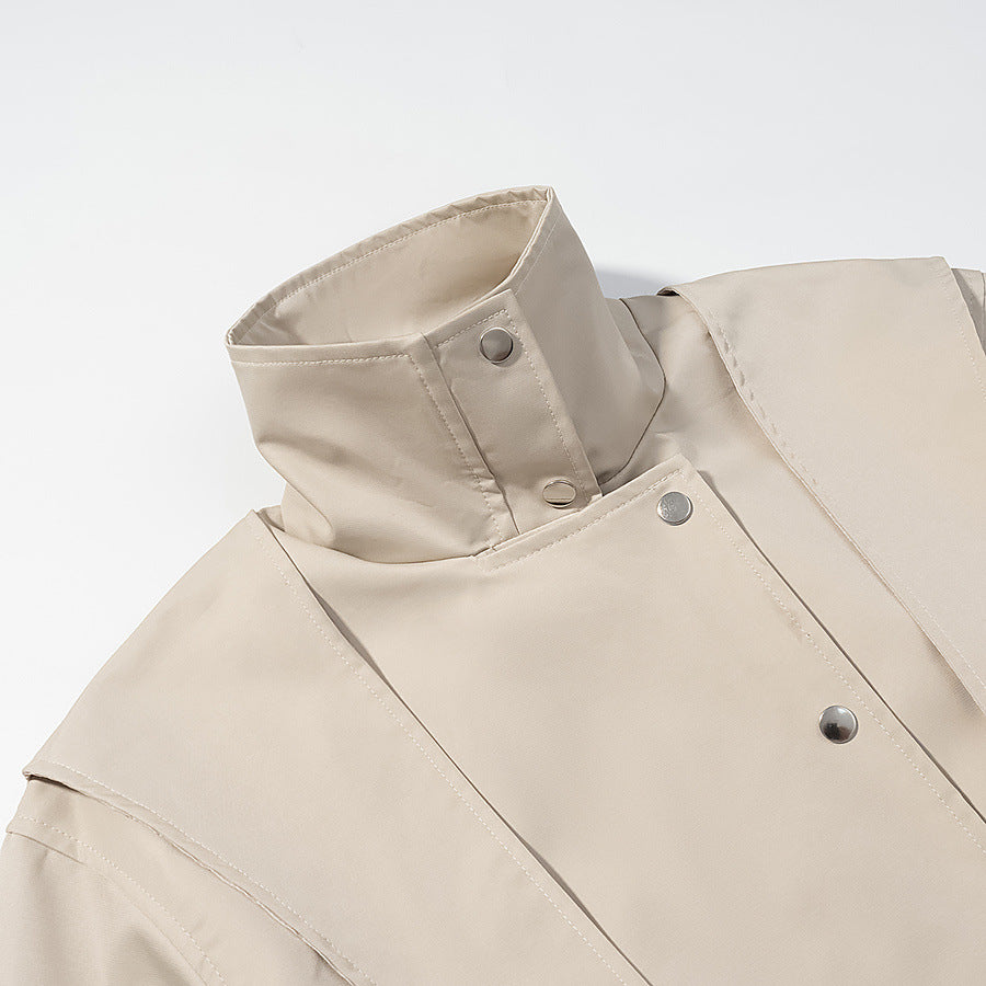 Coupe-vent plissé à col montant, style français