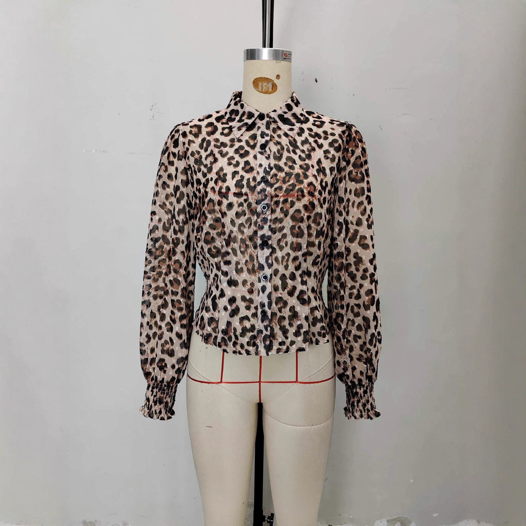 Chemise à manches longues bouffantes, imprimé léopard, revers plissé et taille cintrée