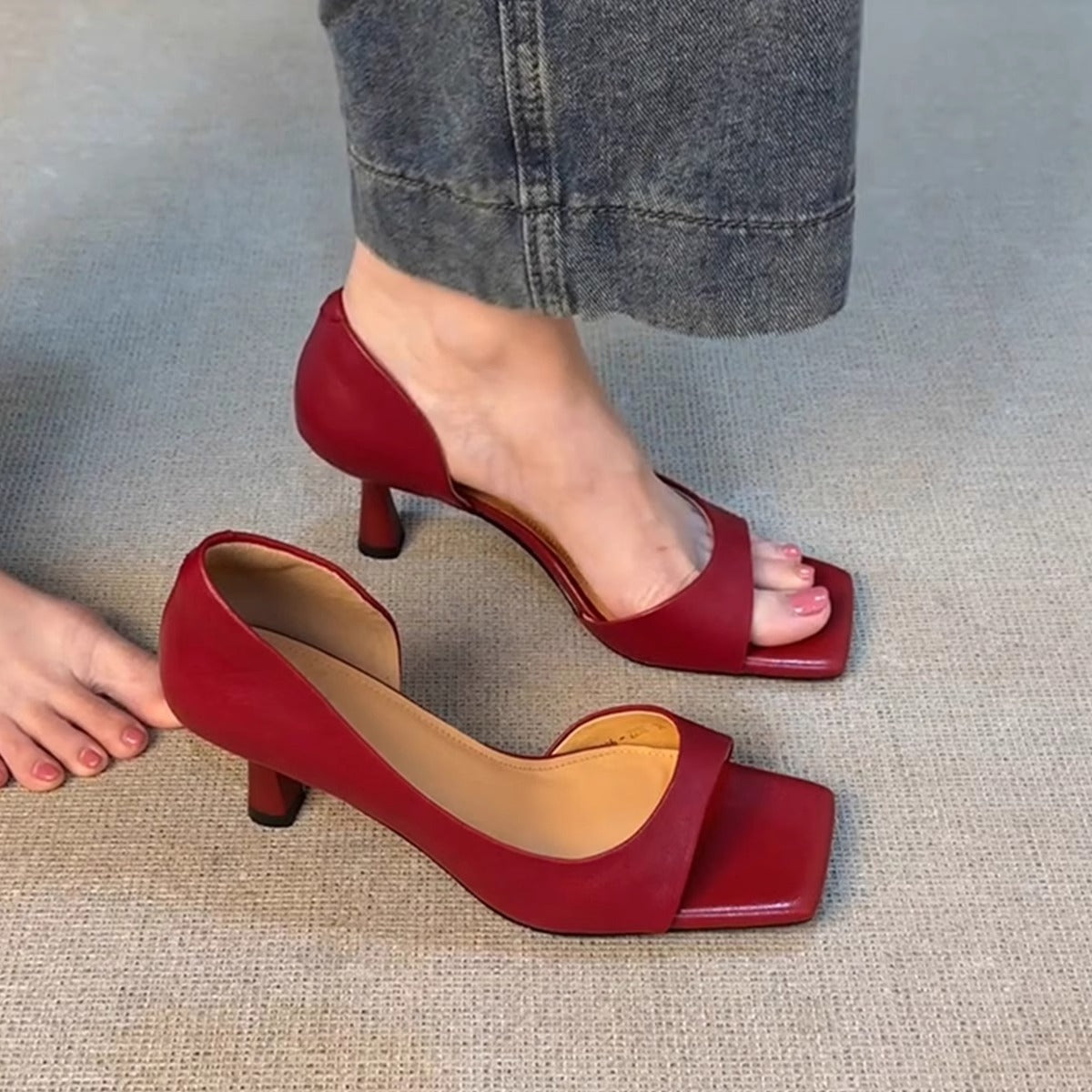 Sandales sexy, style rétro français, en cuir véritable, bout carré et talons, parfaites avec des robes