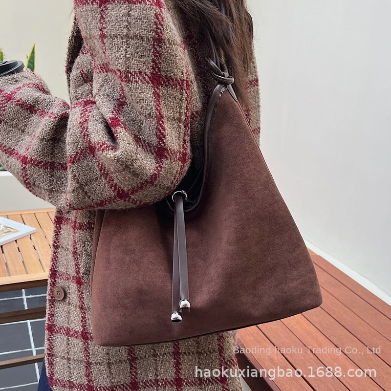 Sac bandoulière rétro, grande capacité, style décontracté pour tous les jours avec une texture premium