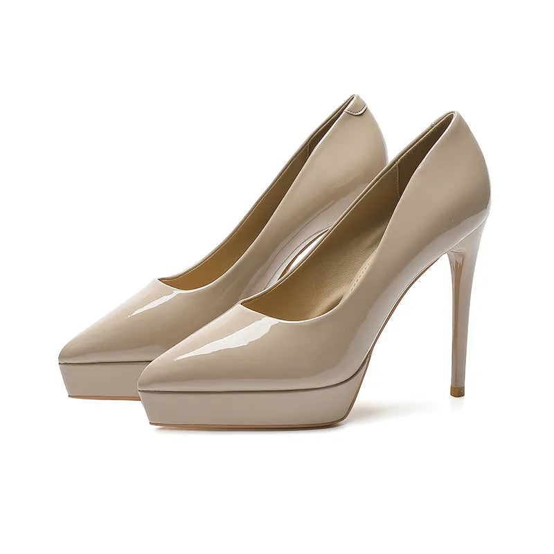 Escarpins à plateforme et bout pointu style léopard